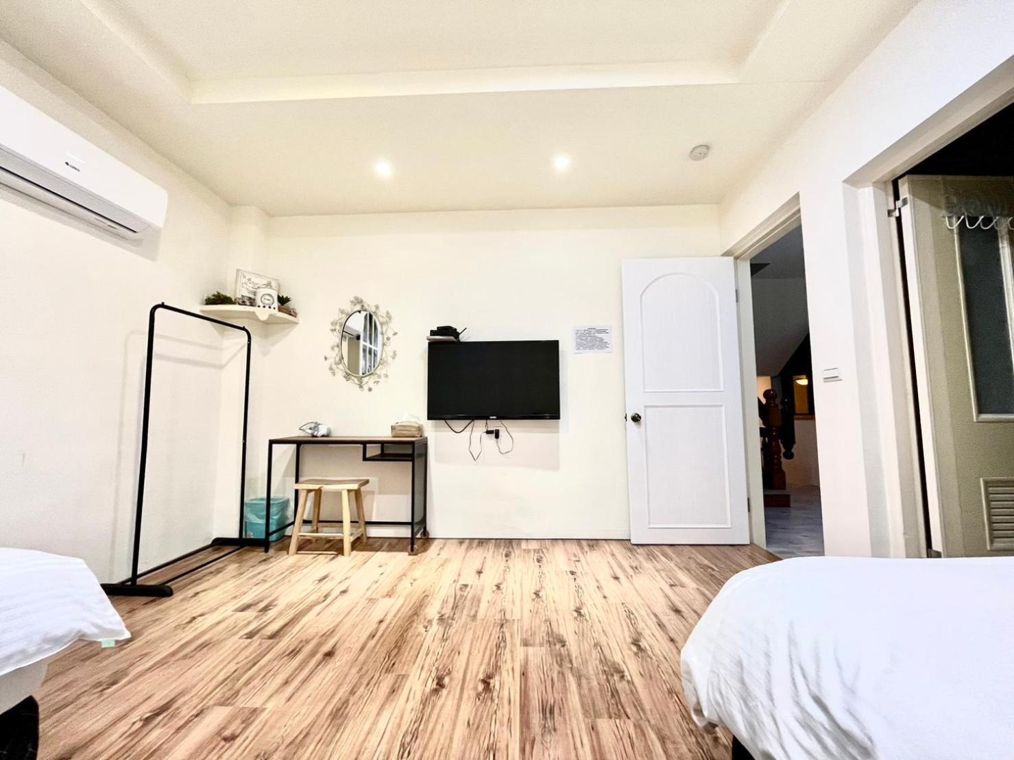 הואליין סיטי Honey B&B חדר תמונה